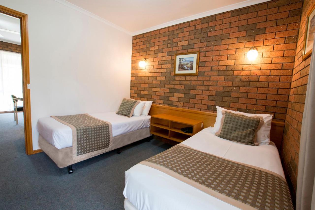 Sportslander Motor Inn Moama Exteriér fotografie